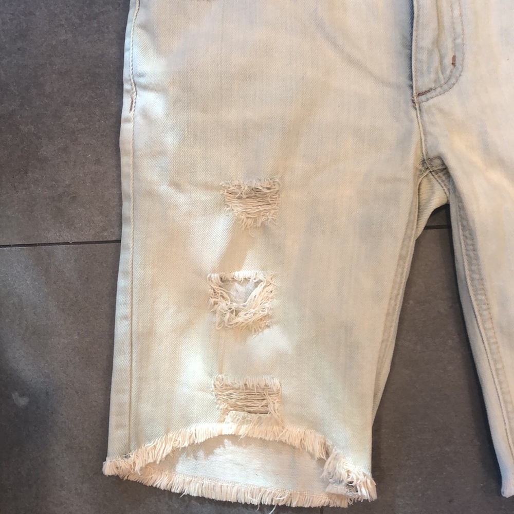 Free People Distressed Jean Shorts - Picture 3 of 7